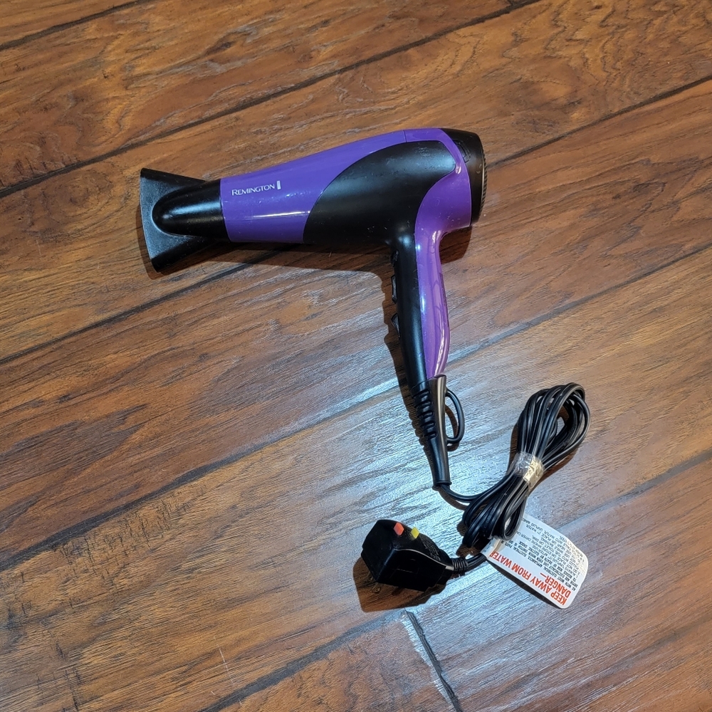 Remington hairdryer